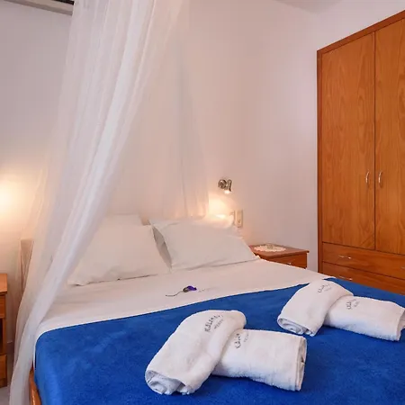 Finikas & - Holidays Hotel