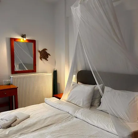 Finikas & - Holidays 3*