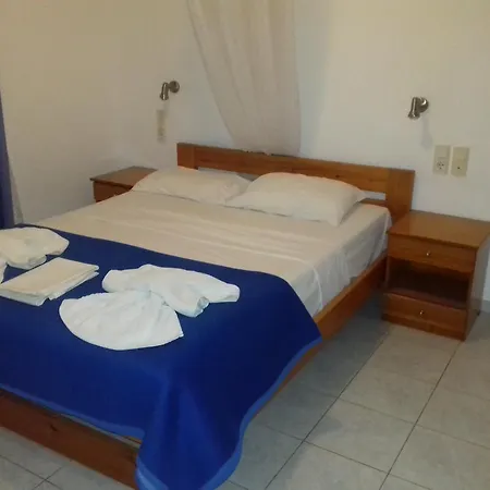 Hotel Finikas & - Holidays
